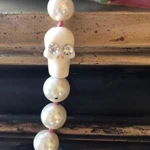 Betsy Johnson pearl necklace